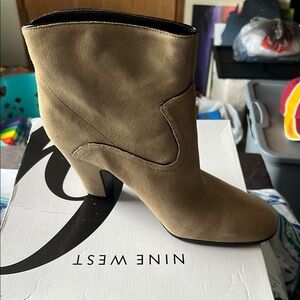 Nine West Women's Tan Ankle Boots